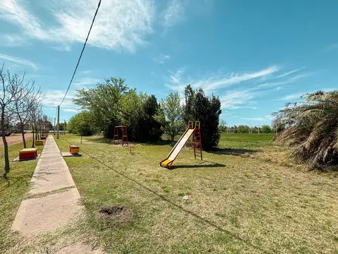Terreno en Venta 30  mts Fondo