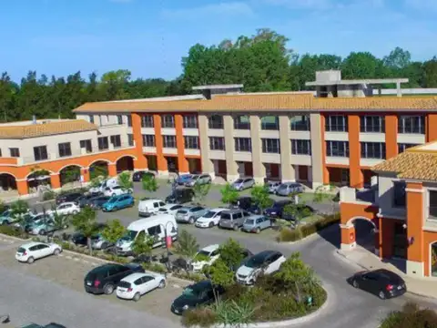 Local en Alquiler en Pueblo Caamaño, $ 961.000