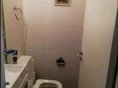 Depto Tipo Casa en Venta con 1 cocheras