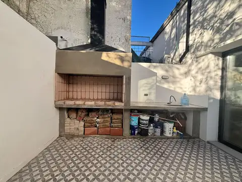 Depto Tipo Casa en Venta de 4 ambientes