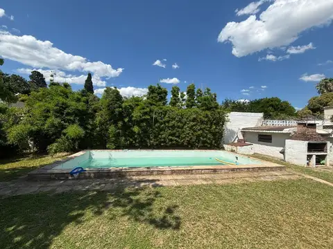 Antonio Nores 5400