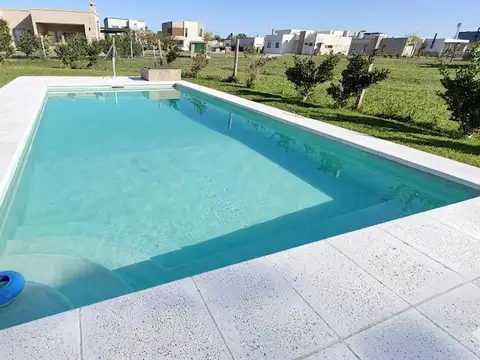 Casa en Venta en Pilar del Este - Santa Lucia, USD 185.000