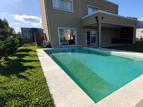 Casa en Venta al Sureste