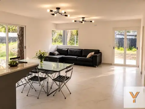 Casa en Alquiler de 2 dormitorios