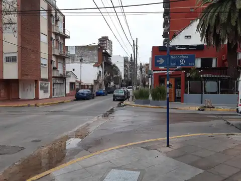 Local en Alquiler en Ramos Mejia Sur, $ 750.000