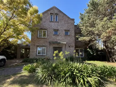 Casa Chalet  en Venta en Maschwitz Privado, Escobar, G.B.A. Zona Norte