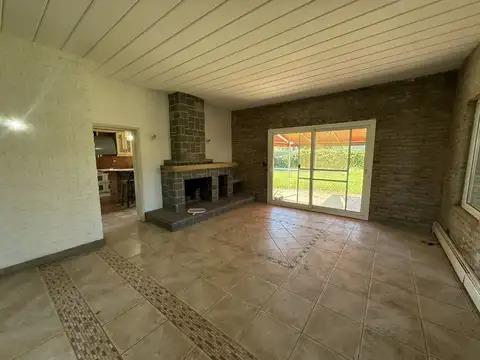 Casa en Venta con 1 cochera
