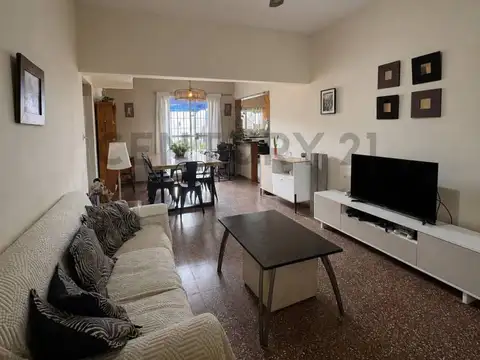 Casa en Venta en Moron Sur, USD 76.000