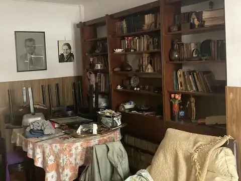 Presidente Domingo Faustino Sarmiento 1600