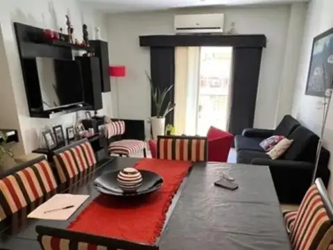 Departamento en venta - 2 Dormitorios 1 Baño - Recoleta