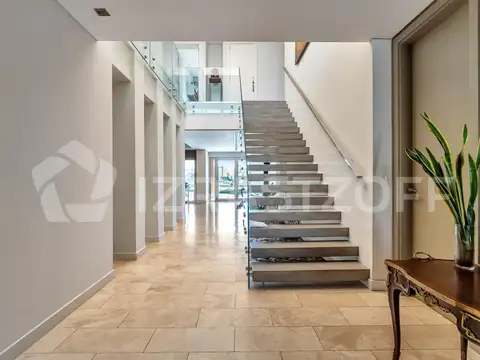 Casa en Venta de 5 dormitorios