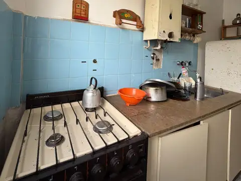 DEPARTAMENTO DOS AMBIENTES EN SANTA TERESITA A METROS DEL MAR