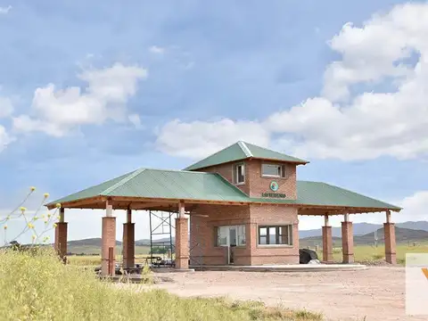 Terreno en venta - 940mts2 - Club de Campo Las Verbenas, Sierra De La Ventana