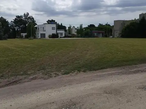 Terreno en Venta en Miramar, USD 25.000