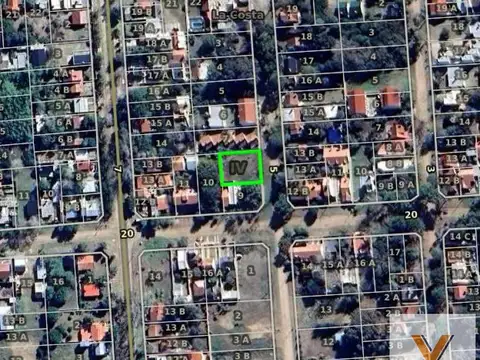 Terreno en Venta 25  mts Fondo