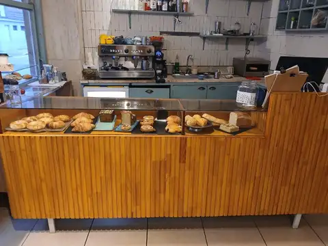 Venta urgente por viaje Fondo de Comercio en Recoleta (Cerca Subte H)