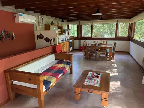 Casa en Alquiler Temporal en Mar Azul, USD 1.100