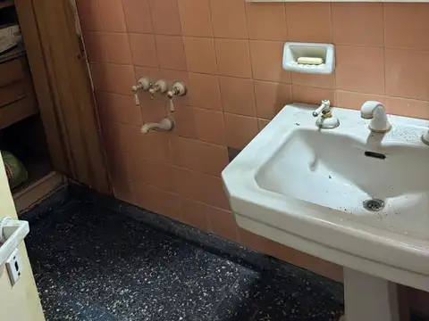 Depto Tipo Casa en Alquiler en Parque Avellaneda, $ 850.000