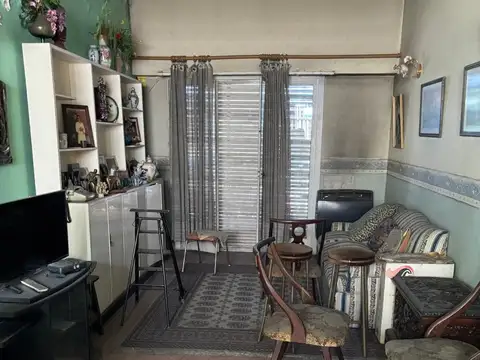 ALQUILER PH 3 AMBIENTES EN PRIMER PISO, SIN EXPENSAS