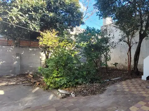 Casa en alquiler en José León Suarez!