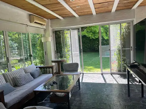 Casa en Venta al Este