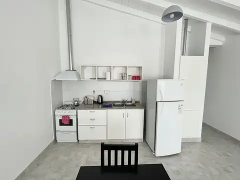 Depto Tipo Casa en Alquiler de 1 dormitorio