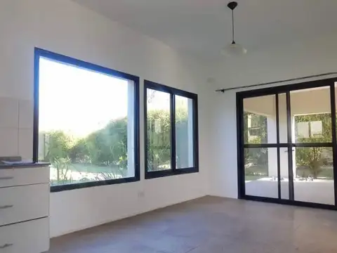Casa en Alquiler en Villanueva, USD 2.000