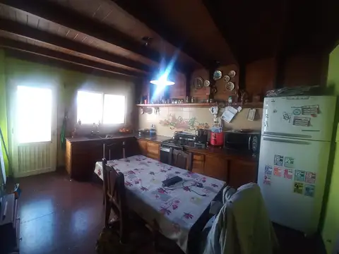 "HERMOSO CHALET BIEN UBICADO CERCA DE LA ESTACION DE PADUA"
