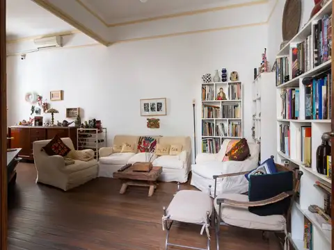 Av. Córdoba 3100, Piso 1