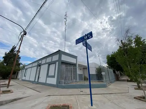 VENTA DE CASA 3 DORMITORIOS, LUZURIAGA, MAIPU