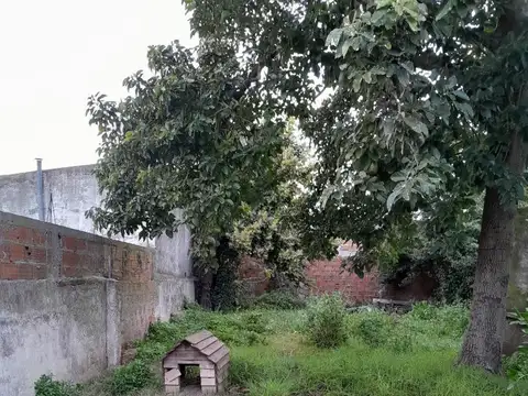 Depto Tipo Casa 3 ambientes con 1 baño