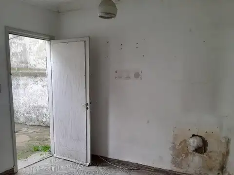 Depto Tipo Casa en Venta en Cerrito, USD 37.000