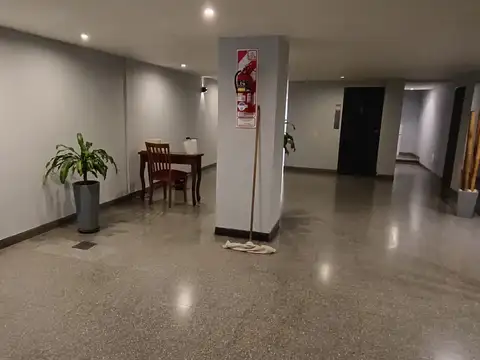 Julián Álvarez 2300, Piso 8