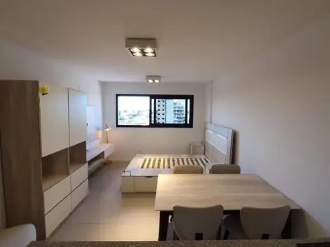 Córdoba 4000, Piso 9