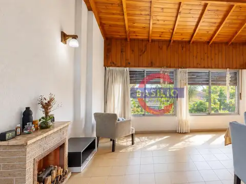 PH EN VENTA 3 AMBIENTES EN PLANTA ALTA EN CARAPACHAY CON TERRAZA