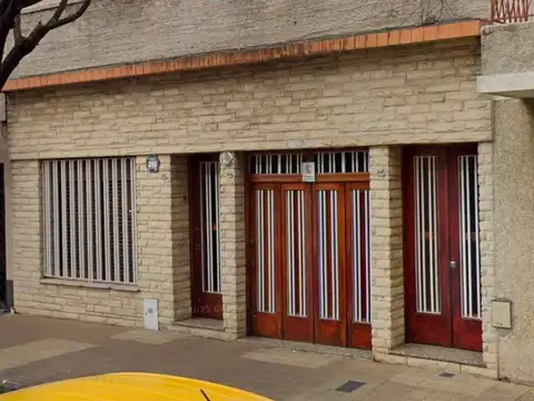 PH 5 AMBIENTES SIN EXPENSAS PATIO Y TERRAZA.