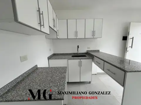 Depto Tipo Casa en Alquiler de 1 dormitorio