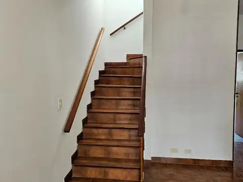 Depto Tipo Casa en Venta 20 años