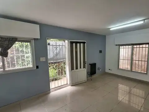 Depto Tipo Casa en Venta en Echesortu, USD 48.000