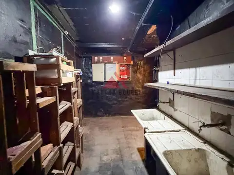 Local en Venta 50 años