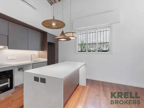 Depto Tipo Casa 4 ambientes con 3 baños