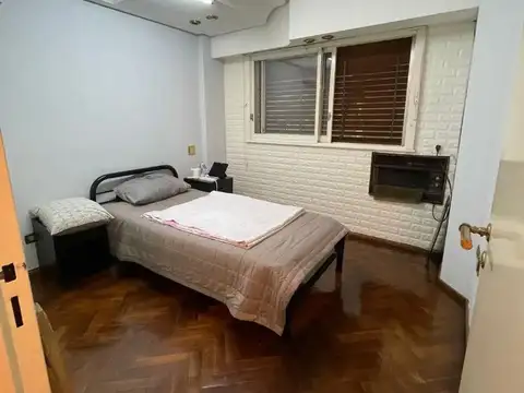 Departamento en Venta de 5 dormitorios