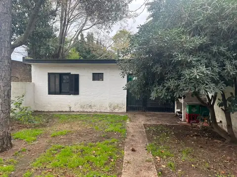 OPORTUNIDAD! VIVIENDA SOBRE AVENIDA PRINCIPAL EN VENTA, GENERAL LAS HERAS