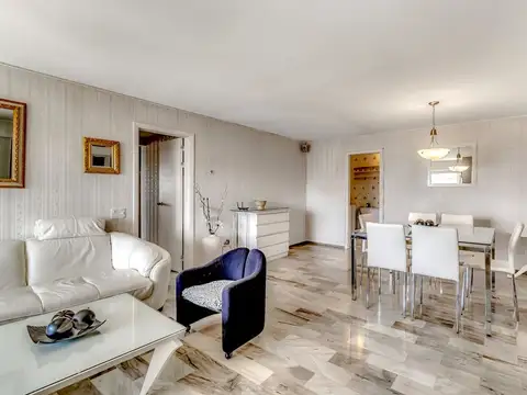 Departamento en Venta en Península, USD 245.000