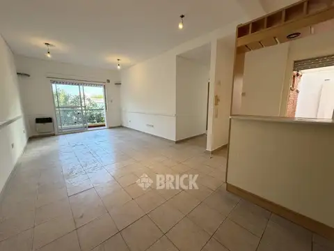 AV. JORGE NEWBERY AL 3900 - FRENTE BALCON Y TERRAZA A NIVEL 2 BAÑOS