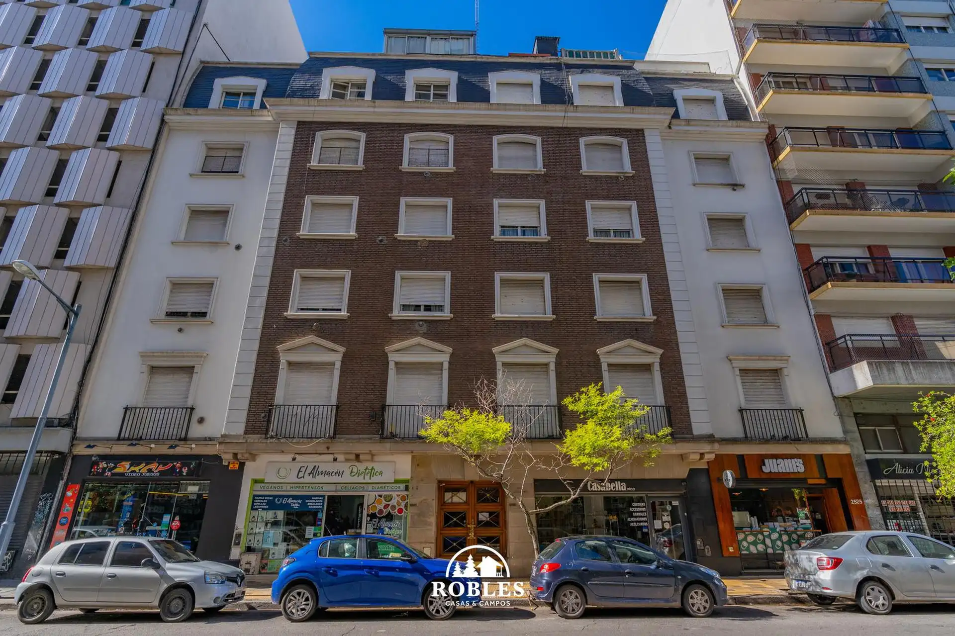 Departamento cuatro ambientes en el centro de Mar del Plata.
