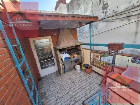 Depto Tipo Casa en Venta de 5 ambientes