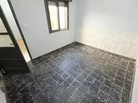 Depto Tipo Casa en Alquiler de 2 dormitorios