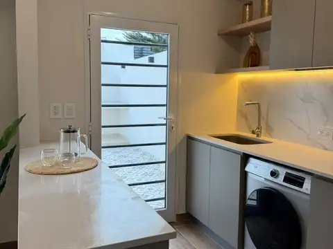 Depto Tipo Casa en Venta 1 año