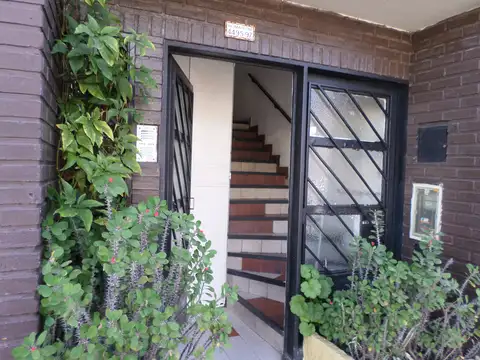 Depto Tipo Casa Monoambiente con 1 baño